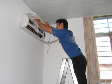 家用移动空调维修